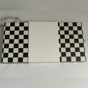 Seint Damier Noir Palette 18